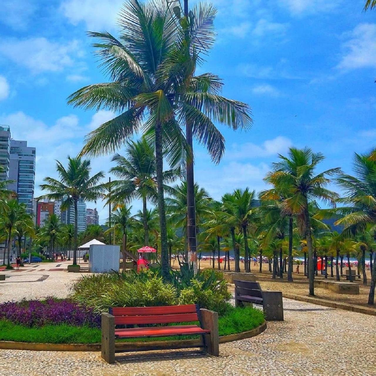 Primeira Quadra Da * Praia Grande (Santos)