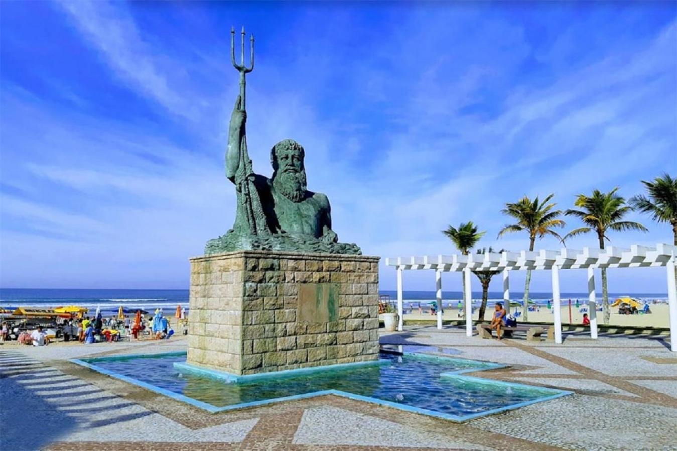Primeira Quadra Da Inn Praia Grande (Santos)